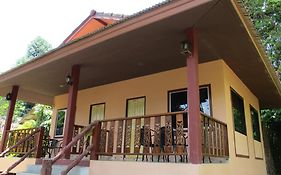เขาสก ไอแลนด์ รีสอร์ท